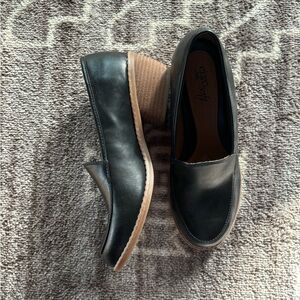 Black loafer style heals